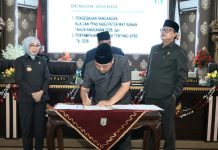 Bupati Way Kanan Hadiri Rapat Paripurna Agenda Pengesahan KUA dan PPAS TA 2026