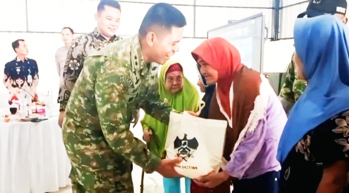 Presiden RI Resmikan Operasionalisasi KDKMP, Dandim Way Kanan Berikan Bantuan Sosial